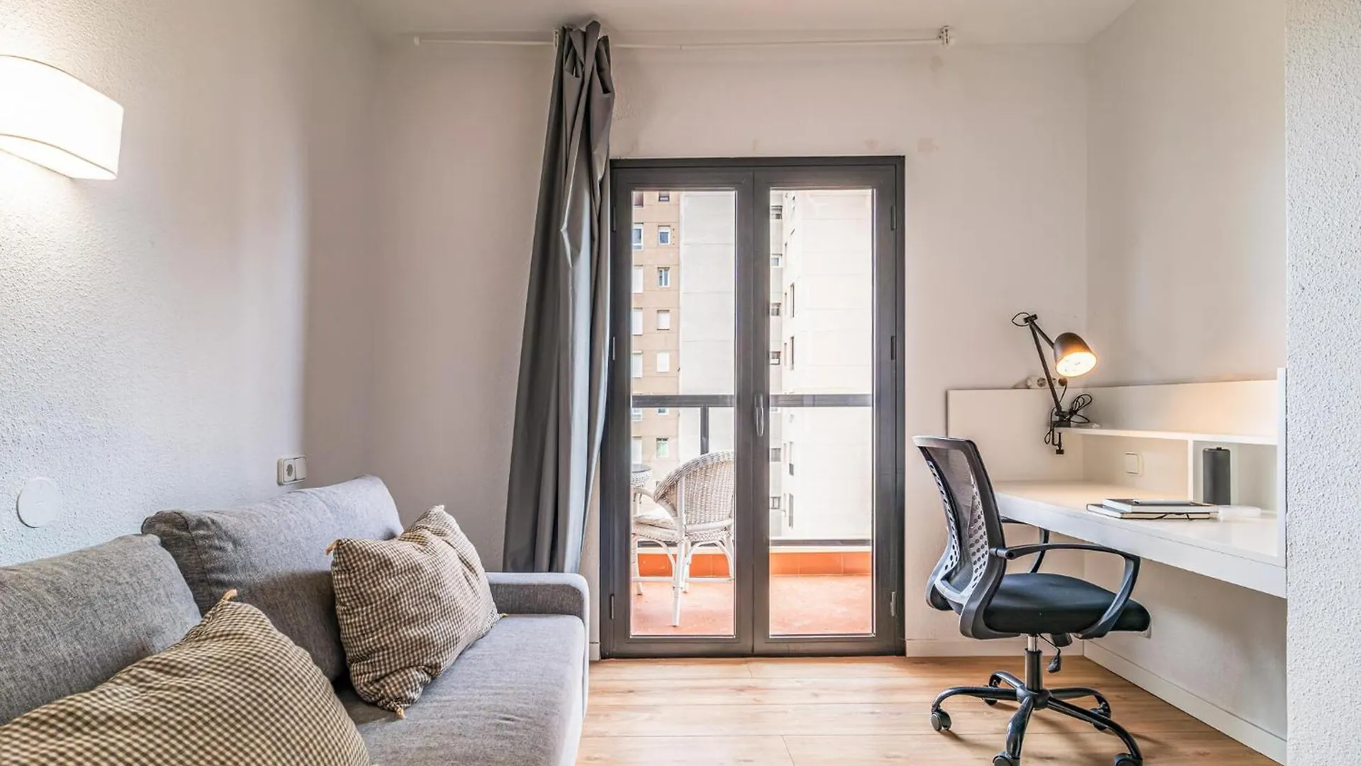 Beautiful Apartment In Torremolinos With Wifi